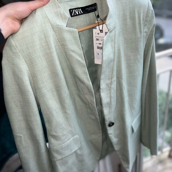 Zara light green blazer - Picture 3 of 4